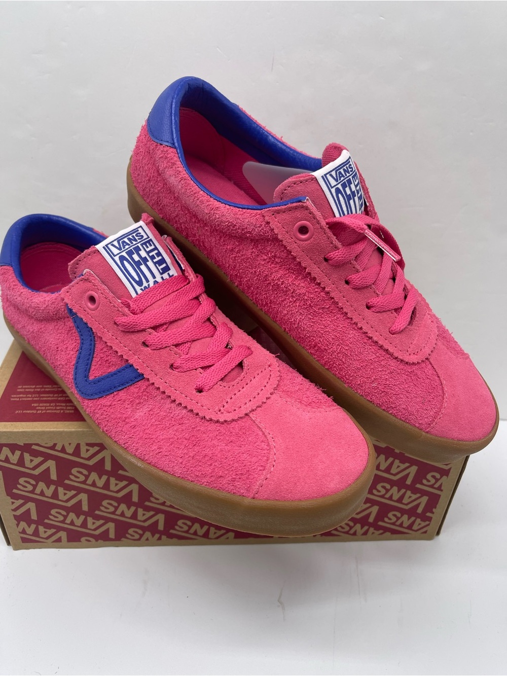 Vans WMNS Sz 8.5 Sport Low Bambino Honeysuckle
VN000CQRCHL Sneakers - Picture 16 of 16